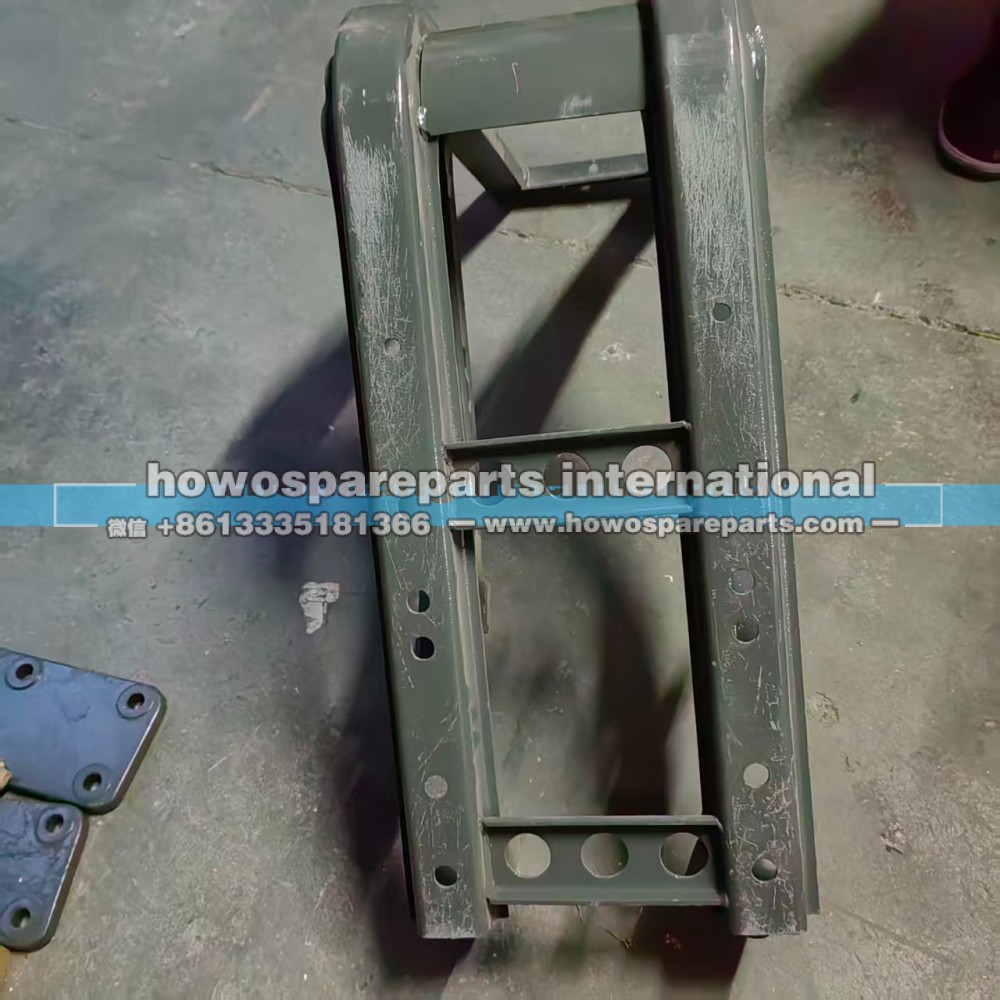 Wg9925560200,重汽A7尿素箱支架,济南冠泽卡车配件营销中心