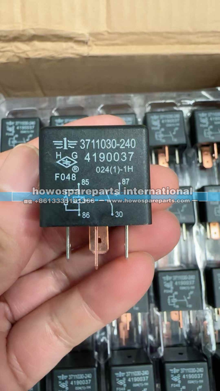 3711030-240    4190037  过线盒保护继电器