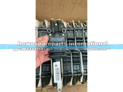 AZ16D443000014,HOWOTX 高度控制阀,济南冠泽卡车配件营销中心