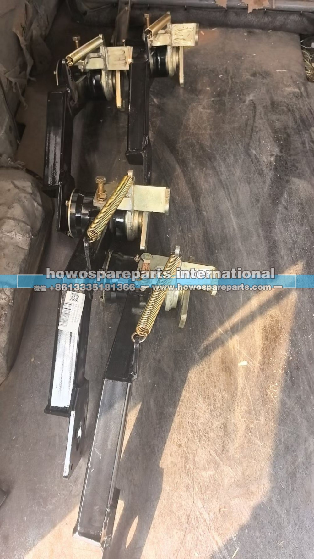 HW371,,济南冠泽卡车配件营销中心