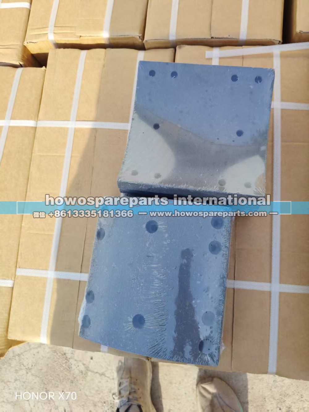 WG9231342068,豪沃09款 14孔 刹车片,济南冠泽卡车配件营销中心