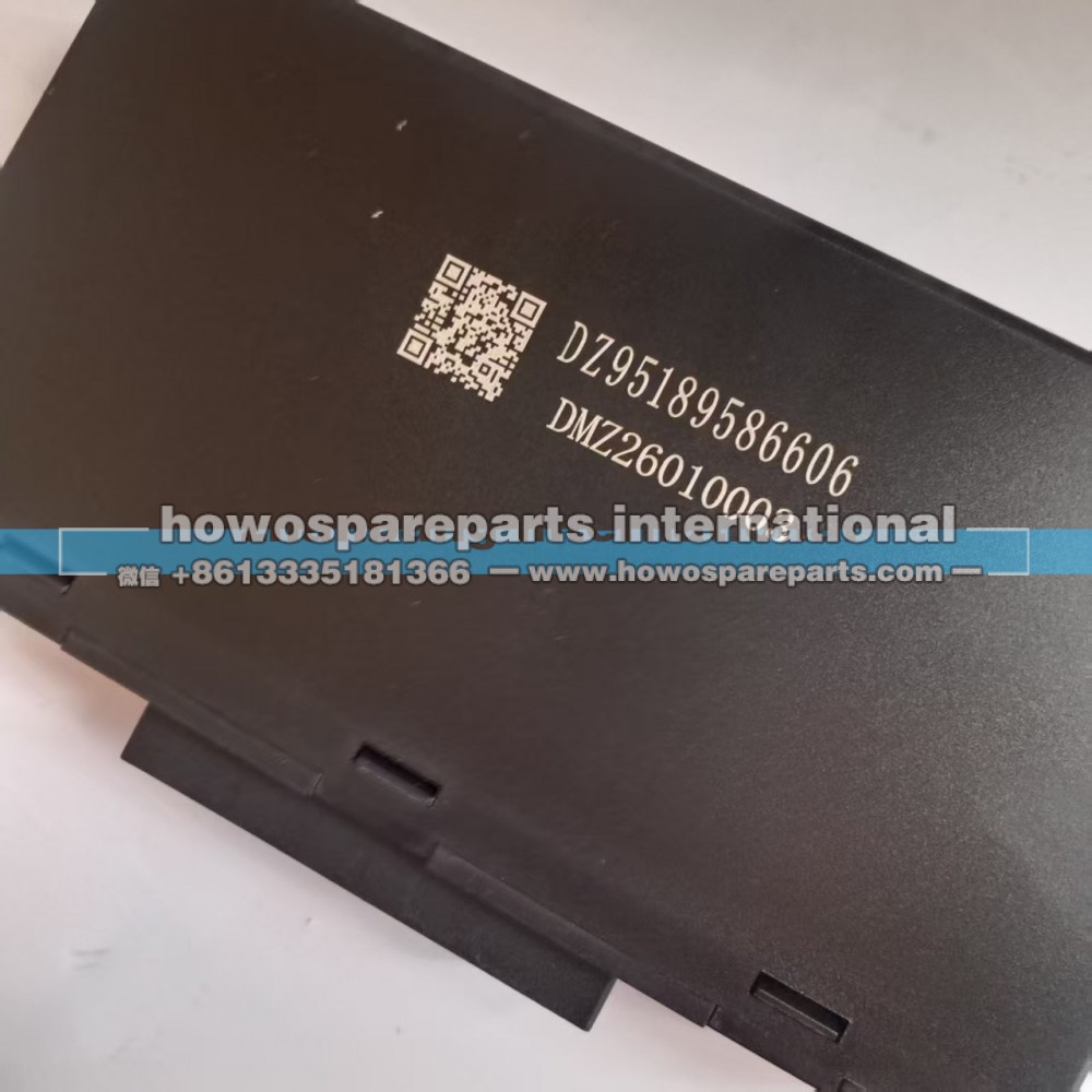 DZ95189586606,新M3000左车门升降器主控面板及开关,济南冠泽卡车配件营销中心