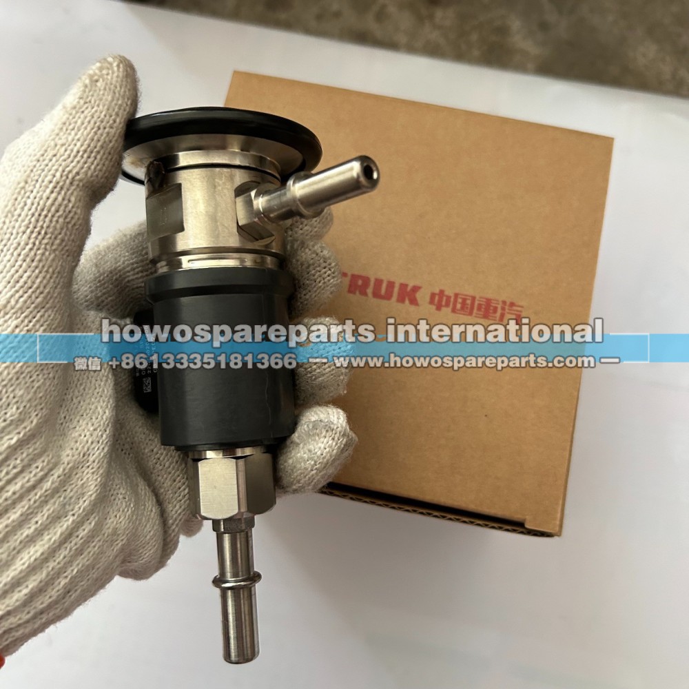 WG1034121002,重汽豪沃SCR后处理尿素泵喷嘴 喷射器总成,济南冠泽卡车配件营销中心