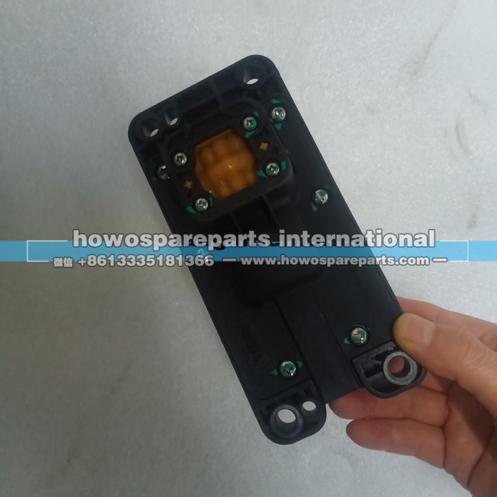 AZ9900241084,豪沃MAX7W无忧换挡手柄总成,济南冠泽卡车配件营销中心