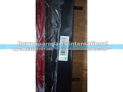 yz952581500001,左边Yz95258150002右边后尾灯总成130元,济南冠泽卡车配件营销中心