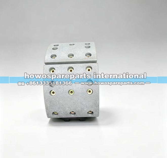 WG1652570010,153制动蹄总成,济南冠泽卡车配件营销中心