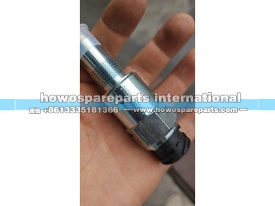 215920102501,ZF里程表传感器ZF转速传感器,济南冠泽卡车配件营销中心