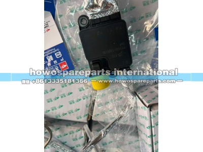 YV2100-1205130,玉柴发动机4线排温传感器 耐高温,济南冠泽卡车配件营销中心