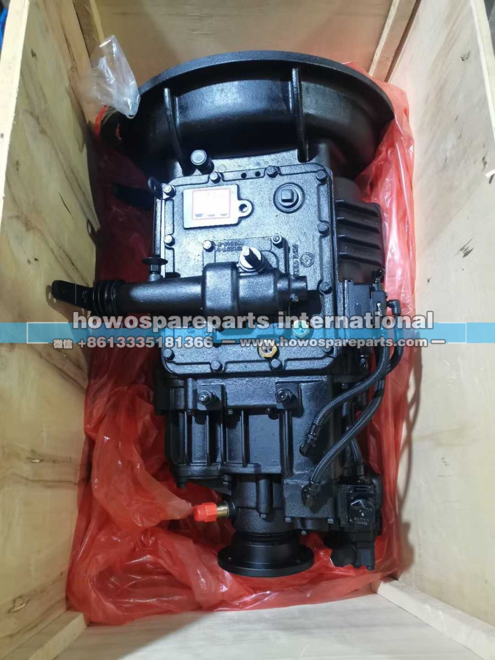 8JS125T-G5777,徐工变速箱总成带后取力器徐工吊车变速箱,济南冠泽卡车配件营销中心