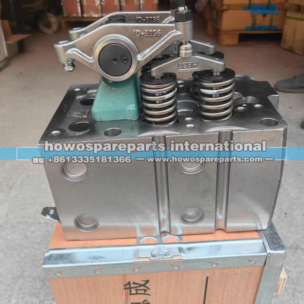 D12发动机汽缸盖总成  AZ1246040010/AZ1246040010