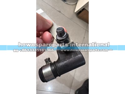 WG9925715114,重汽汕德卡豪沃T7空气悬挂ECAS气体弹簧减震高度控制阀拉摆杆,济南冠泽卡车配件营销中心
