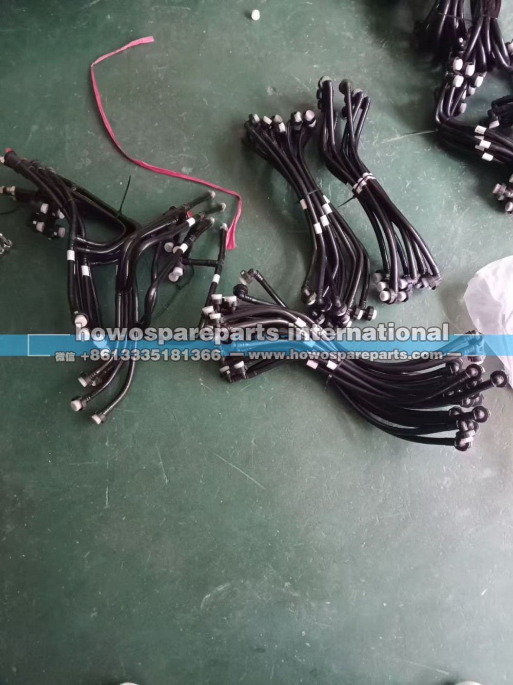 200V12304-5848、202V12304-5830、082V12307-5176 200V12304-5851  200V12304-5851 200V12304-5830,200V12304-5848、202V12304-5830、082V12307-5176 200V12304-5851  200V12304-5851 200V12304-5830 曼发动机燃油管,济南冠泽卡车配件营销中心