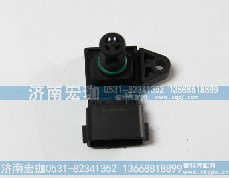 豪沃T7H进气压力传感器VG10990901121