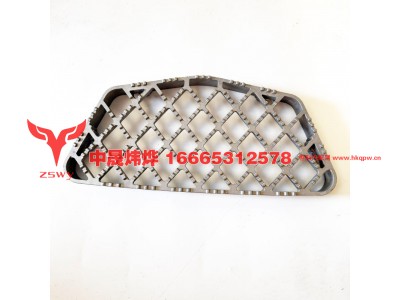 WG1664238205,翼子板防滑板,济南中晟炜烨国际贸易有限公司