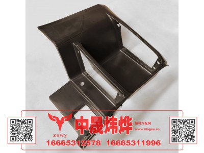 WG1671240197,豪沃E7-N7低位左踏板护罩,济南中晟炜烨国际贸易有限公司