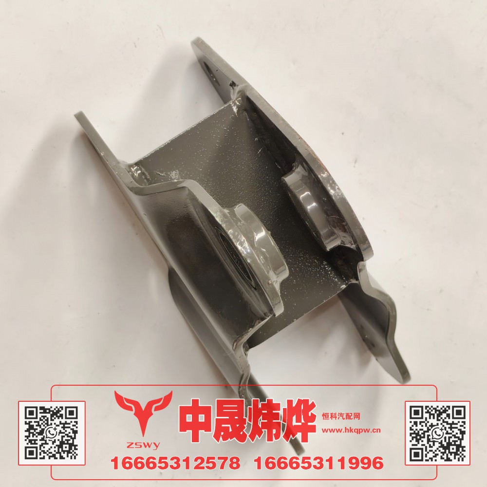 WG9525820146豪沃E7-N7举升缸上支架 18.5×21×9 2.2kg