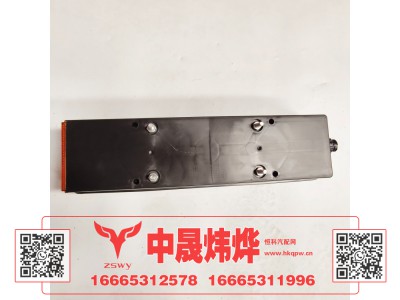 WG9925810002,豪沃E7-N7后尾灯右,济南中晟炜烨国际贸易有限公司