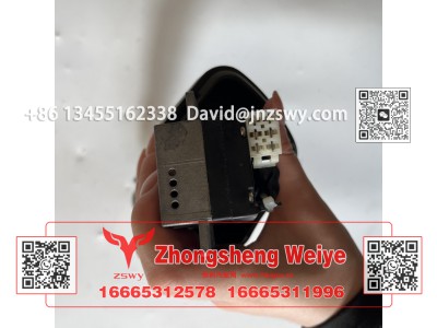 811W25509-0153,豪沃E7-N7组合开关右,济南中晟炜烨国际贸易有限公司