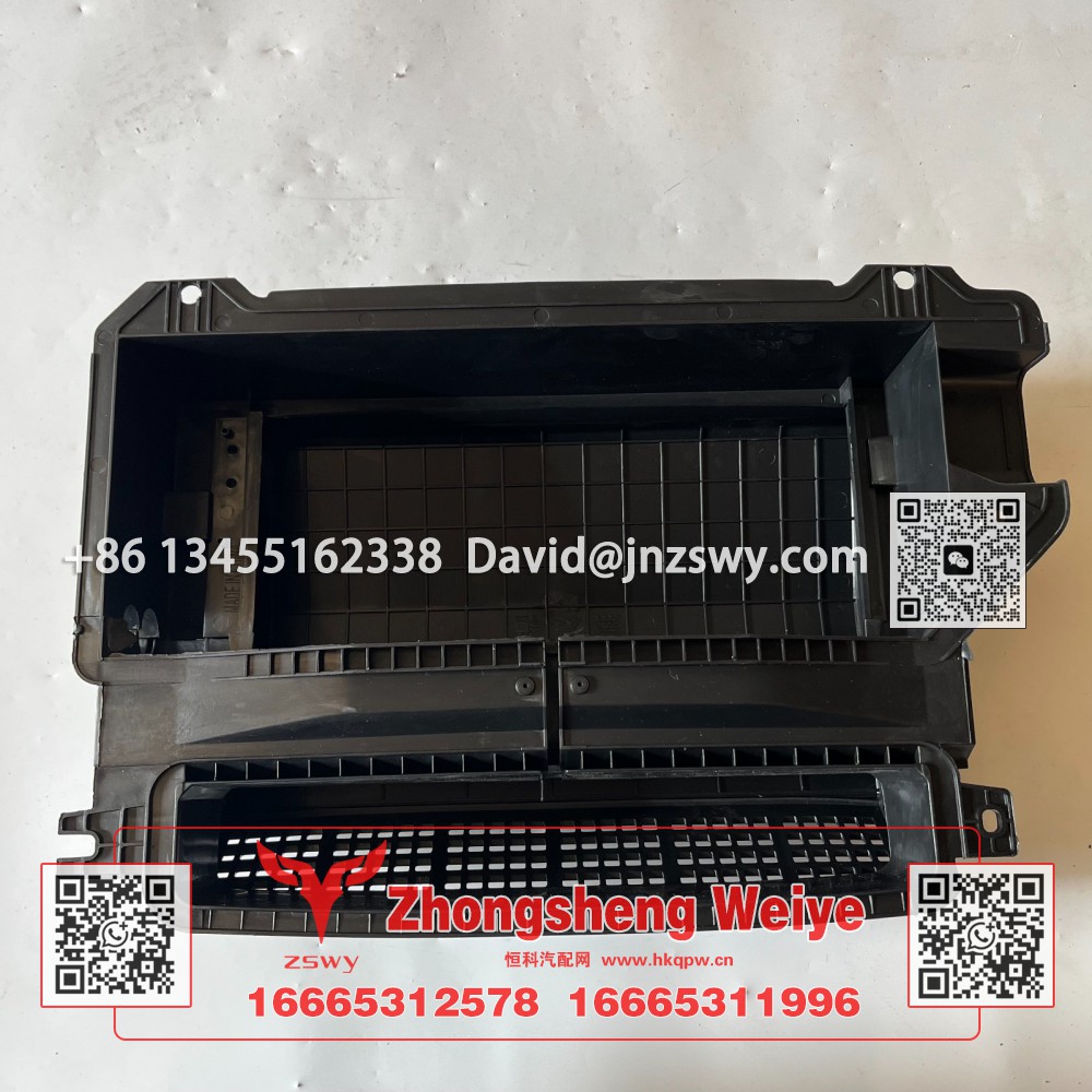 AZ1671820022中国重汽豪沃卡车零部件E7-N7蒸发器壳体 49×33×15 1.1kg