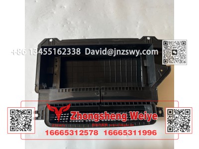 AZ1671820022,豪沃E7-N7蒸发器壳体,济南中晟炜烨国际贸易有限公司