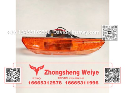 WG925720024,豪沃E7-N7叶子板灯右,济南中晟炜烨国际贸易有限公司