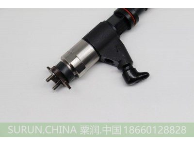 8940,共轨喷油器总成,宁波粟润油泵油嘴有限公司