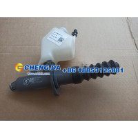 DZ9114230020离合器总泵