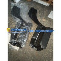 WG1642230106叶子板前段（右）