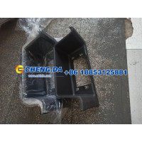 WG1642242103左下踏板