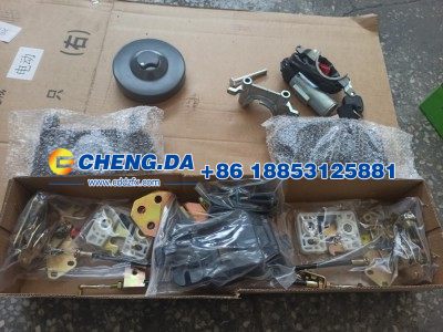 WG1642341011,门锁+油箱盖+点火锁芯总成,山东鼎赞飞行汽车制造有限公司
