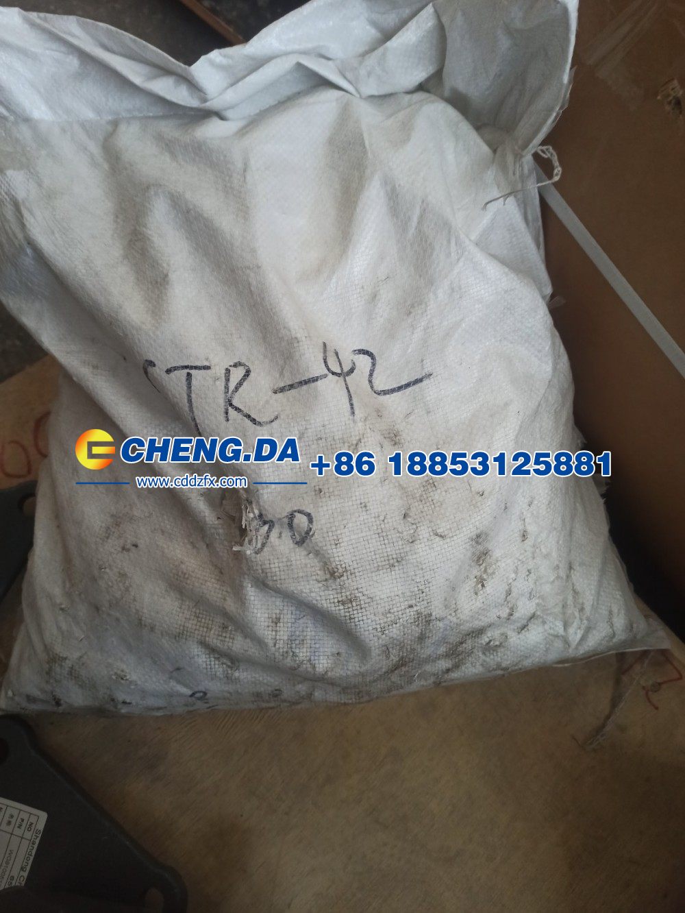 WG9000340027,压紧轮,山东鼎赞飞行汽车制造有限公司