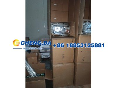 WG9719720002,豪沃前大灯（右）,山东鼎赞飞行汽车制造有限公司