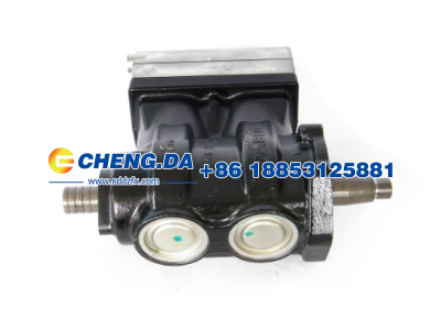 VG1560130080A,双缸空压机,山东鼎赞飞行汽车制造有限公司