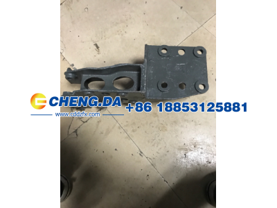 AZ1642440012,驾驶室液压锁下支架 右,山东鼎赞飞行汽车制造有限公司