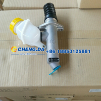 WG9719230023-1,离合器总泵 带油罐,山东鼎赞飞行汽车制造有限公司