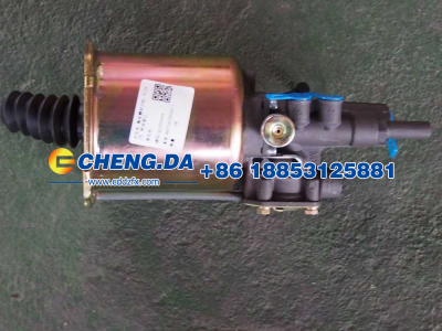 WG9725230042/1,离合器助力缸 Φ102 2孔 带快接口,山东鼎赞飞行汽车制造有限公司