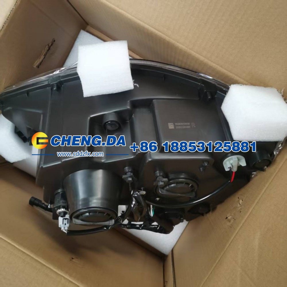WG9525720026,右前组合大灯,山东鼎赞飞行汽车制造有限公司