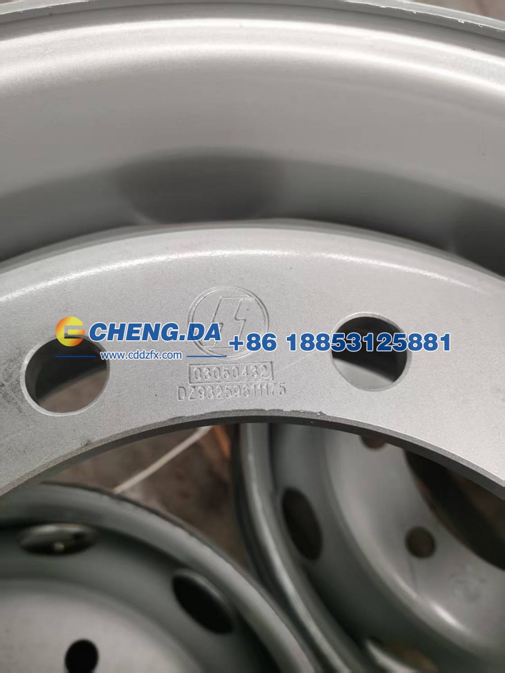 DZ9325961175,钢圈,山东鼎赞飞行汽车制造有限公司