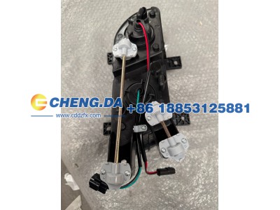 WG9719720025,防雾灯(左）豪沃10款 24V,山东鼎赞飞行汽车制造有限公司