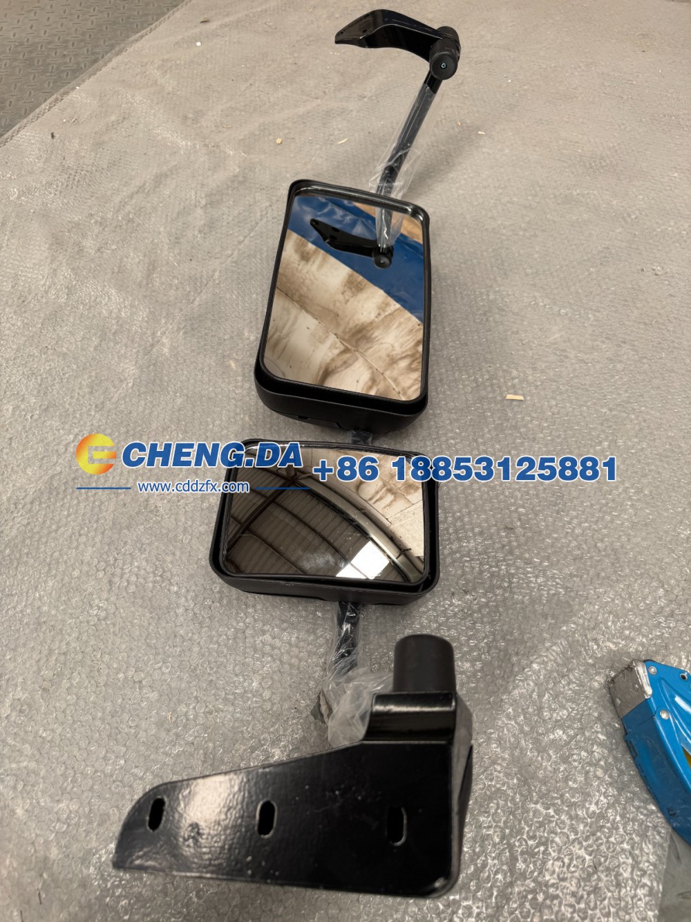 WG1642777020,经济型右后视镜总成,山东鼎赞飞行汽车制造有限公司