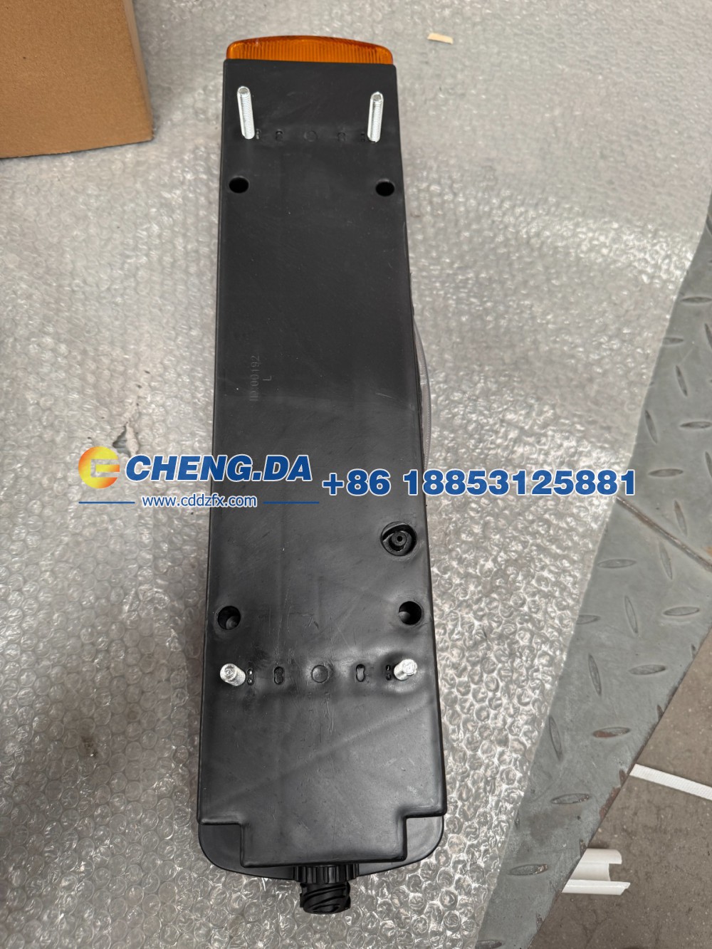WG9719810011,左组合后灯,山东鼎赞飞行汽车制造有限公司