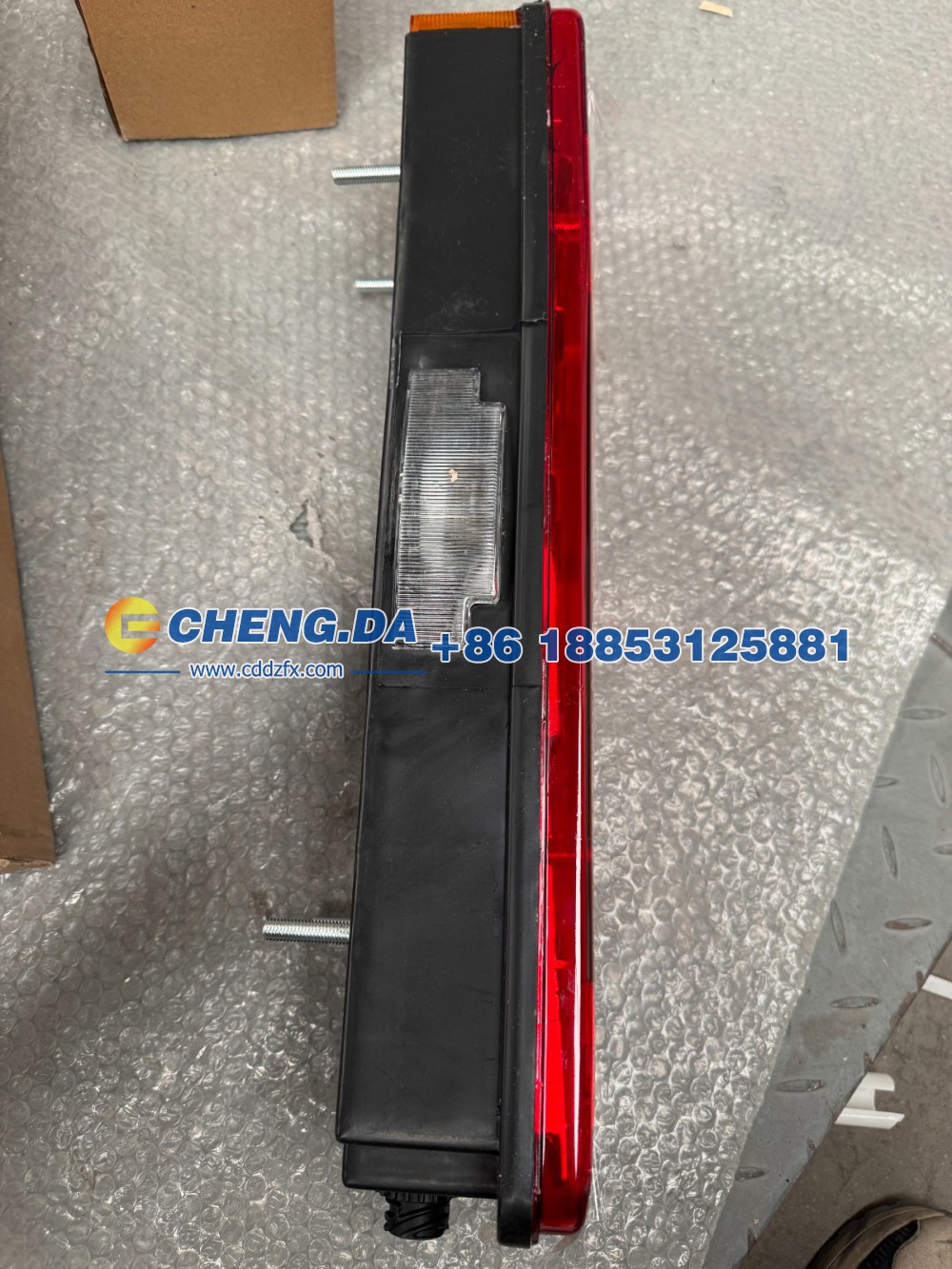 WG9719810011,左组合后灯,山东鼎赞飞行汽车制造有限公司
