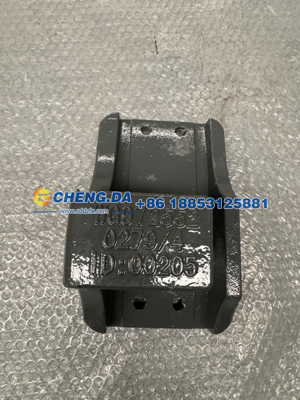 WG9725520279钢板弹簧座 右/WG9725520279