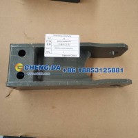 WG9750680075平衡夹总成