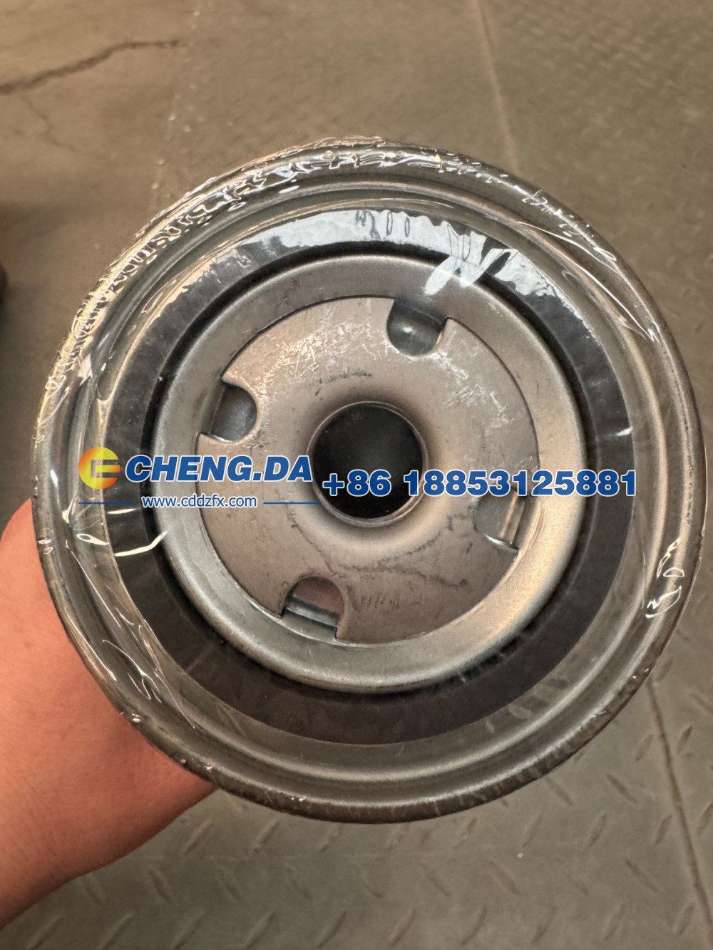 VG1560080012,旋装式燃油精滤器,山东鼎赞飞行汽车制造有限公司