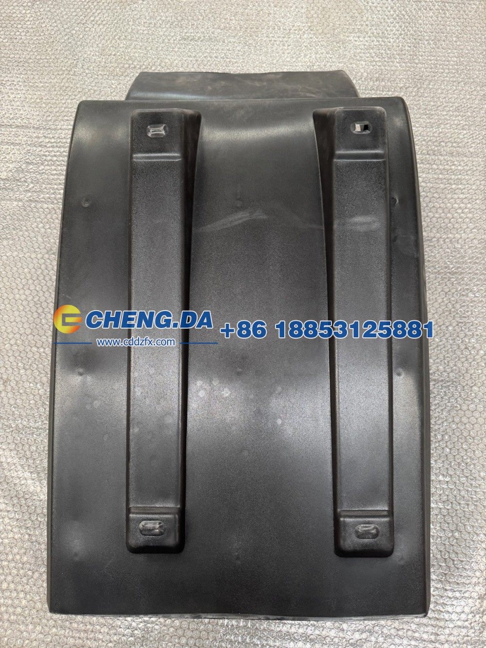 WG1642233105,右挡泥板,山东鼎赞飞行汽车制造有限公司