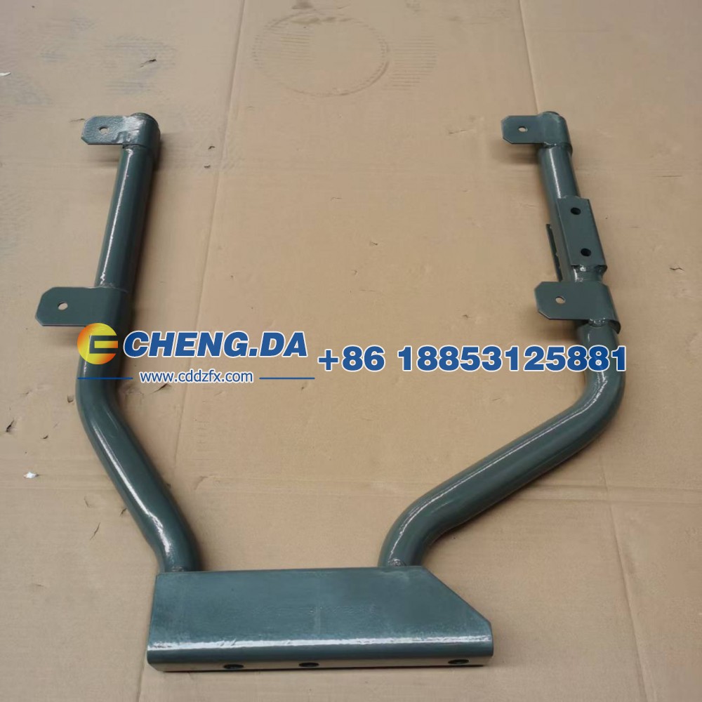 WG9725939155前轴后翼子板右支架