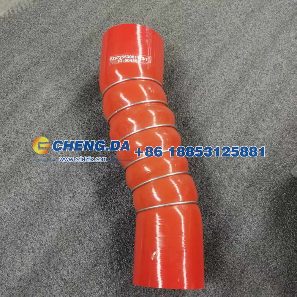 YZ972553001125中冷器连接管