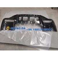 6608232593C90 前上保险杠