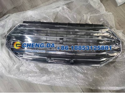 F18-8401100FA,中网 带孔,山东鼎赞飞行汽车制造有限公司